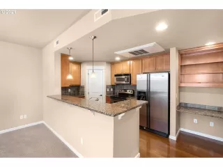 Photo #1: 21241343 Listing