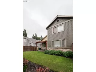 Photo #3: 21241472 Listing 