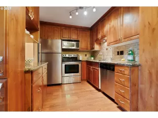 Photo #3: 21241580 Listing 