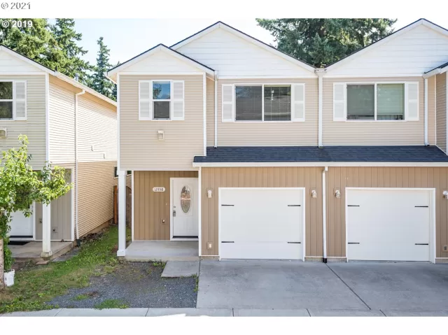 MLS: 21242500 Condo For Sale