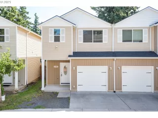 Click for more information on MLS # 21242500 : 12358 SE HOLGATE BLVD More Details about MLS # 21242500 : 12358 SE HOLGATE BLVD