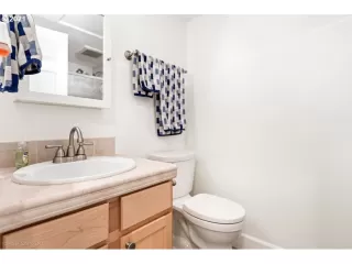 Photo #5: 21242529 Listing 