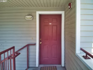 Photo #1: 21242980 Listing