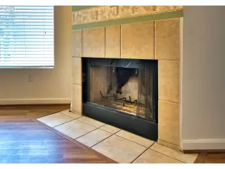 Photo #3: 21242980 Listing