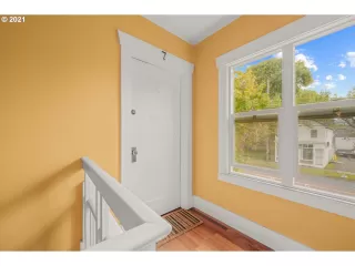 Photo #2: 21243205 Listing 