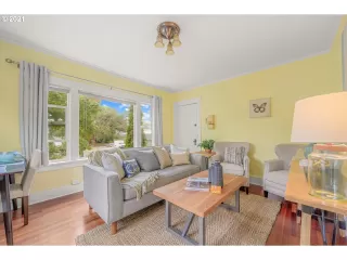 Photo #3: 21243205 Listing 