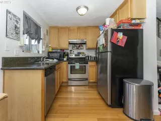 Photo #3: 21243323 Listing 