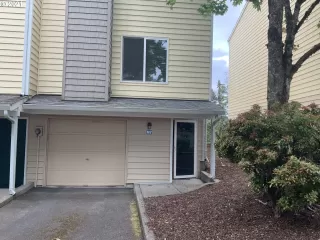 Photo #1: 21243458 Listing