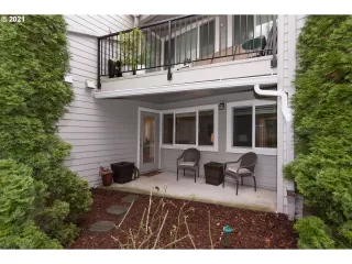 Photo #2: 21243471 Listing