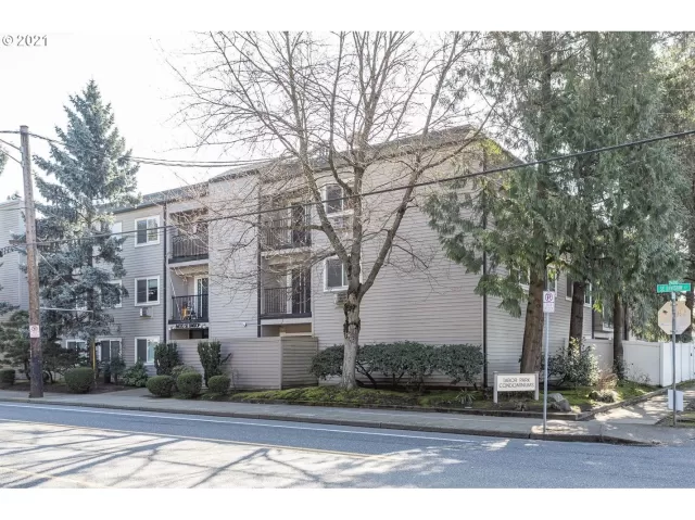 MLS: 21243968 Condo For Sale