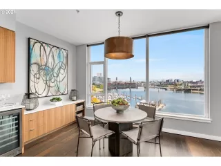 Photo #5: 21244503 Listing 