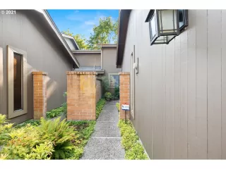 Photo #1: 21245867 Listing