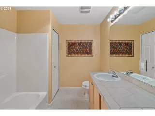 Photo #6: 21246750 Listing 