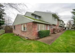 Photo #2: 21247661 Listing