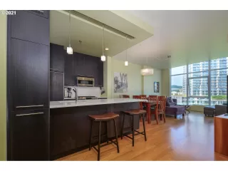 Photo #2: 21248019 Listing