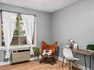 Photo #6: 21248189 Listing