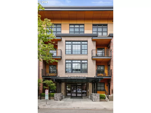 MLS: 21249077 Condo For Sale