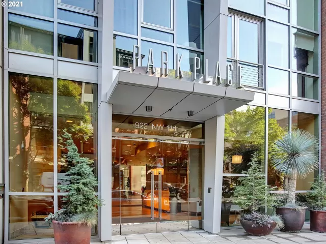 MLS: 21249173 Condo For Sale