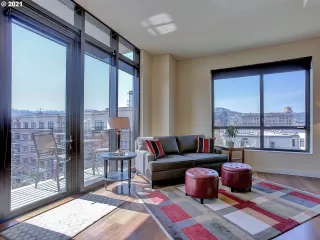 Photo #3: 21249173 Listing 