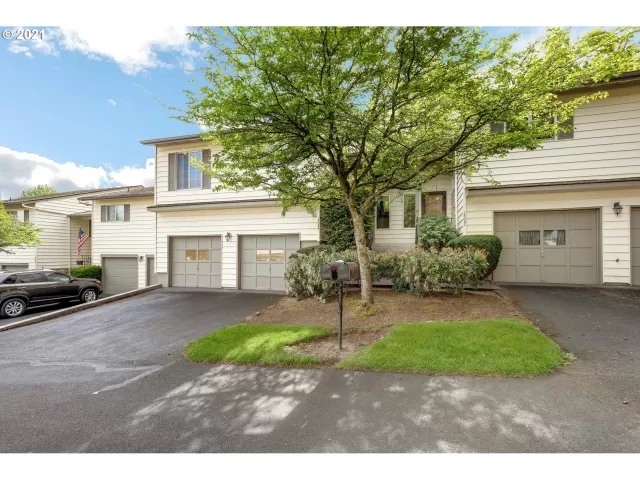 MLS: 21249522 Condo For Sale
