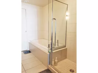 Photo #1: 21250863 Listing 