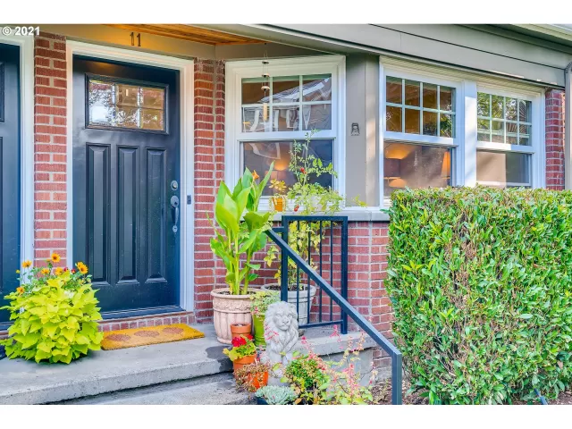 MLS: 21250971 Condo For Sale