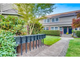 Photo #3: 21250971 Listing