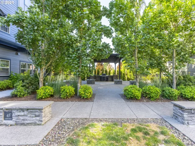 MLS: 21252703 Condo For Sale