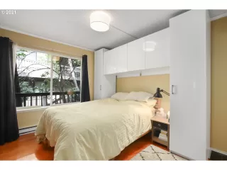 Photo #2: 21252891 Listing