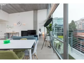 Photo #2: 21253461 Listing