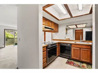 Photo #5: 21253623 Listing 