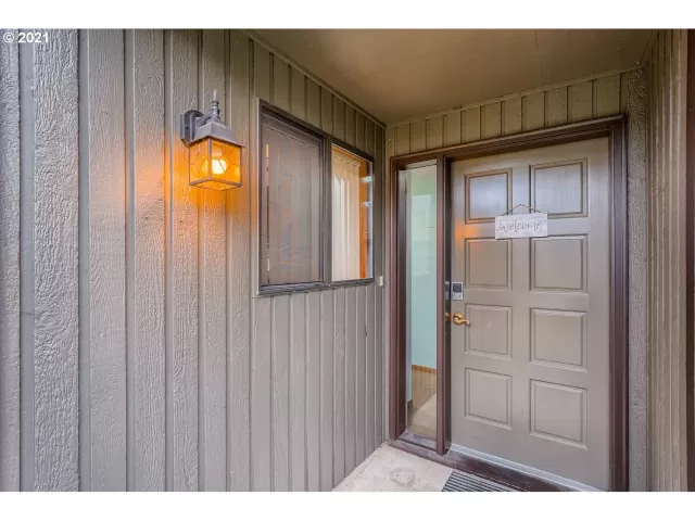 MLS: 21254495 Condo For Sale