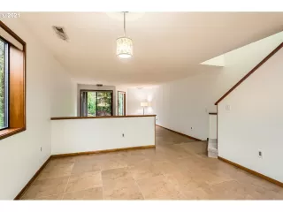 Photo #6: 21254495 Listing 