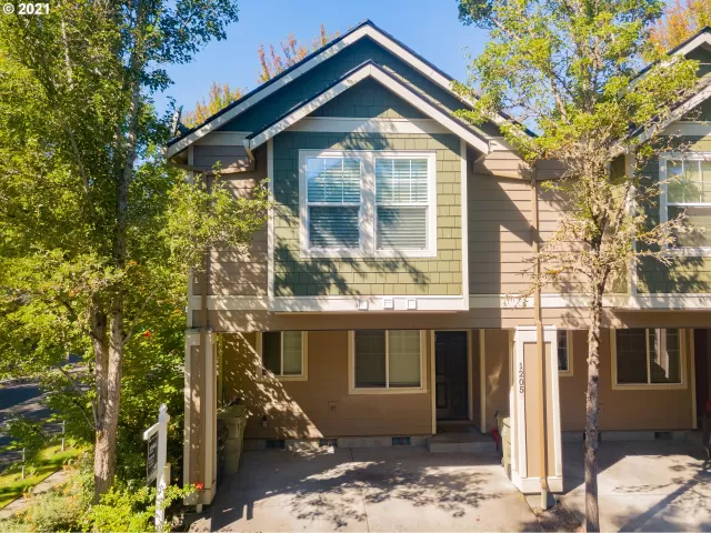 MLS: 21254883 Condo For Sale