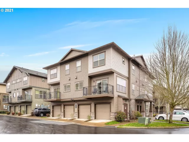 MLS: 21255904 Condo For Sale