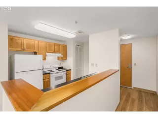 Photo #3: 21256207 Listing