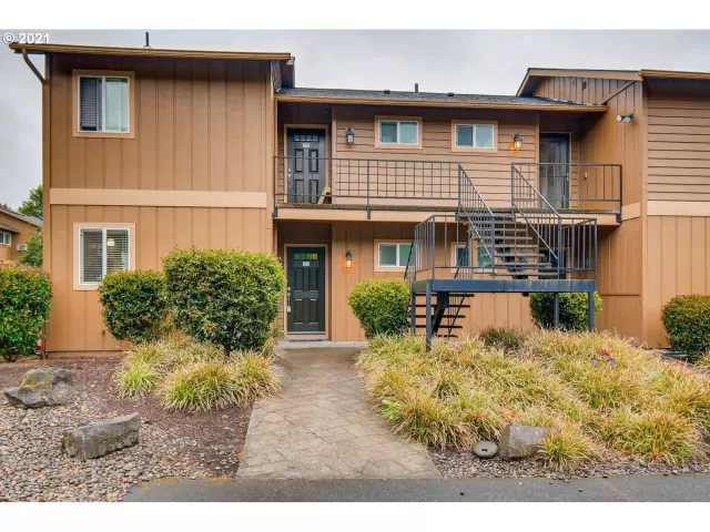 MLS: 21256302 Condo For Sale