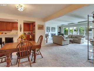 Photo #1: 21256395 Listing