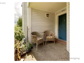 Photo #1: 21256689 Listing