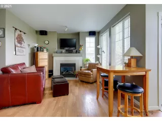 Photo #2: 21256689 Listing