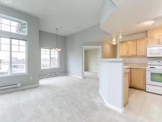 Photo #2: 21257144 Listing 