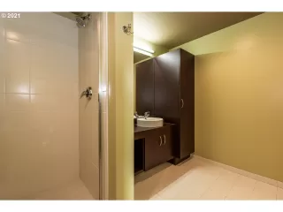 Photo #4: 21258089 Listing 