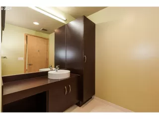 Photo #5: 21258089 Listing 