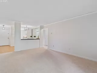 Photo #6: 21258641 Listing 