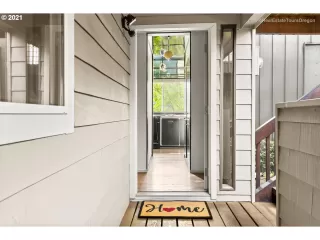 Photo #1: 21259591 Listing 