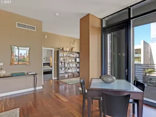Photo #1: 21259648 Listing 