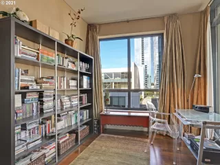 Photo #4: 21259648 Listing 
