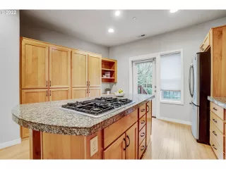 Photo #3: 21259764 Listing 