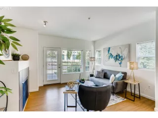 Photo #3: 21260310 Listing