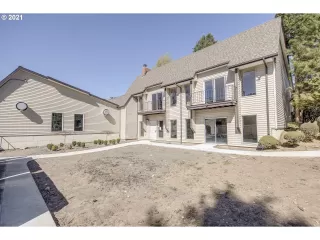 Photo #5: 21260725 Listing